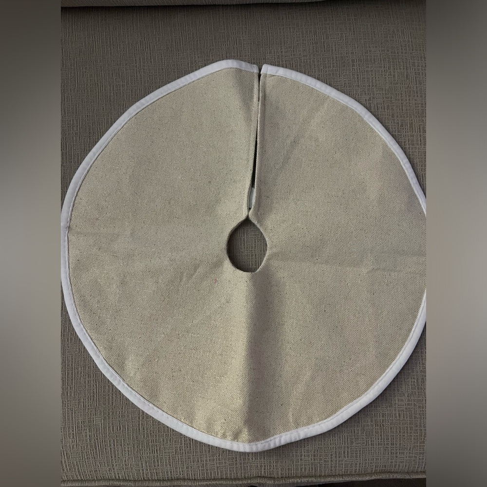 16 inch mini tree skirt